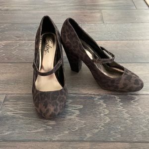 Solanz Black Leopard Heel